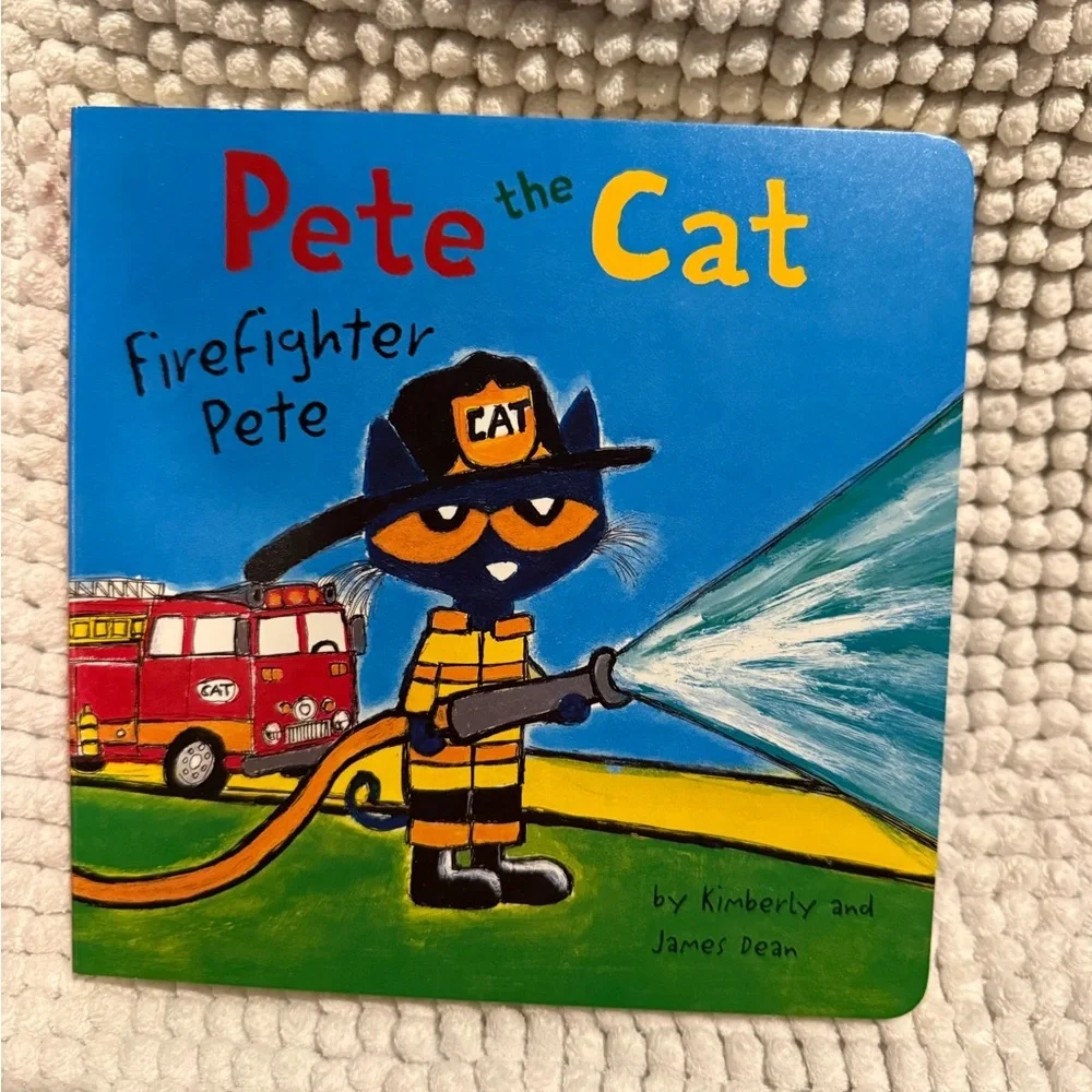 Pete the Cat 3 Board Book Box Set - Multicolor